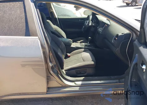 2014 Nissan Maxima 3.5 S из США, поврежденный, VIN 1N4AA5AP6EC473911